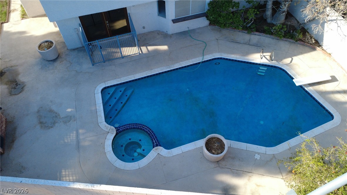 3709 Pamplona Circle