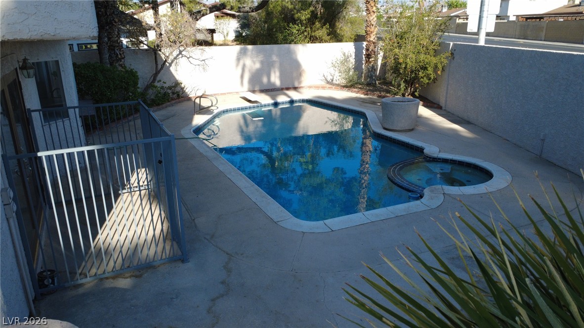 3709 Pamplona Circle