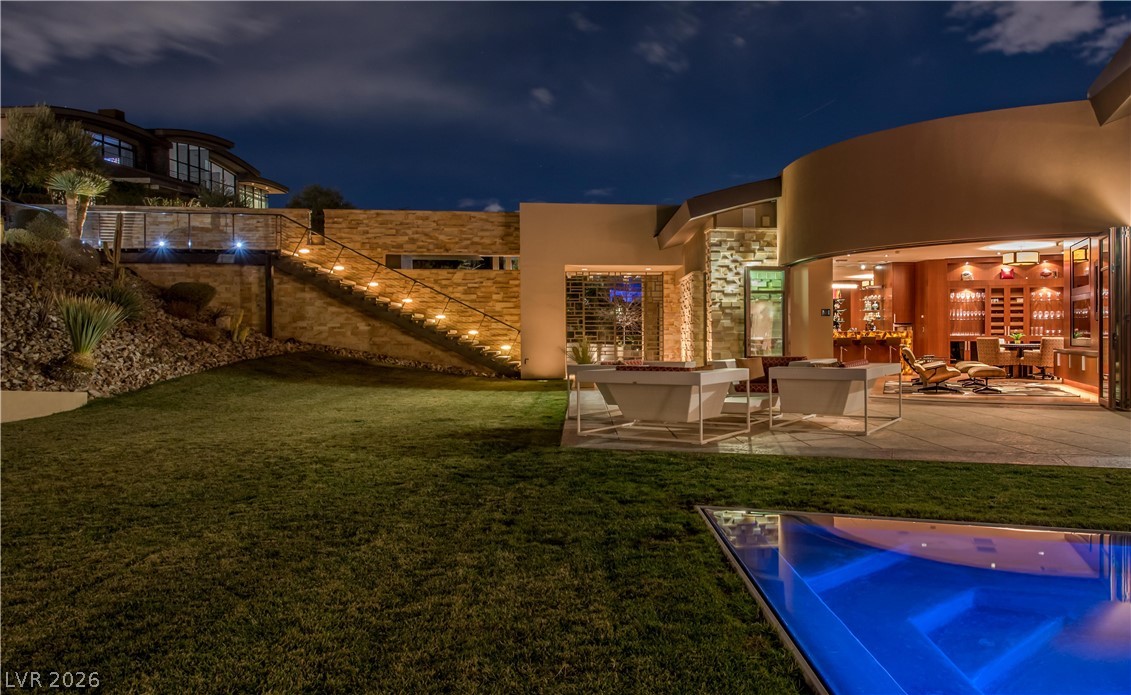 55 Skybird Court