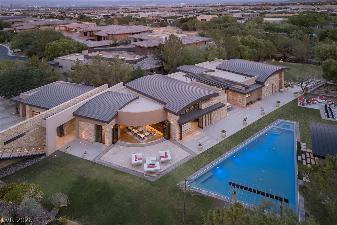 55 Skybird Court