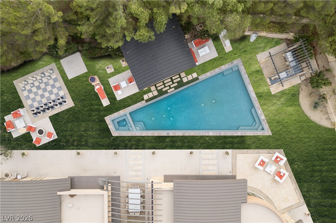 55 Skybird Court