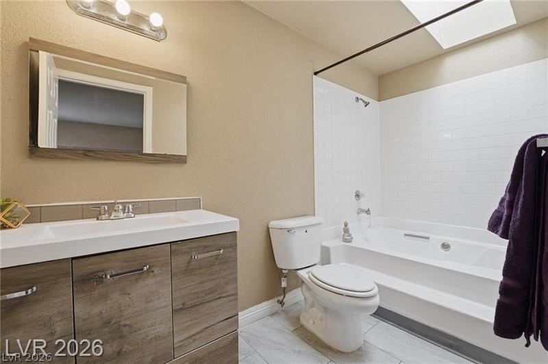 2982 Juniper Hills Boulevard 202