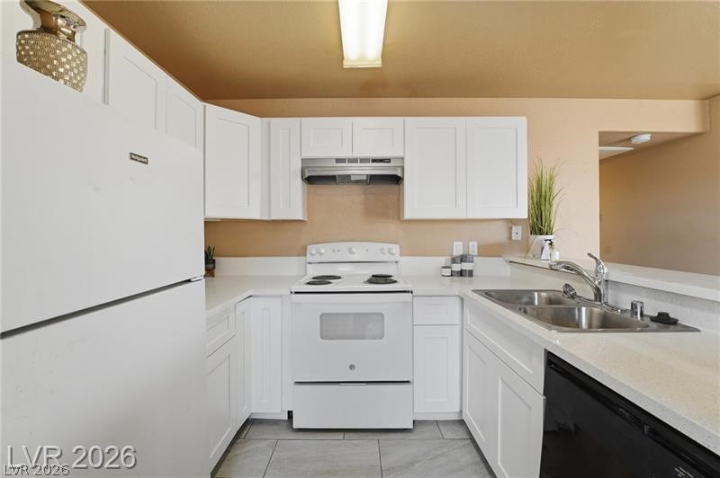 2982 Juniper Hills Boulevard 202