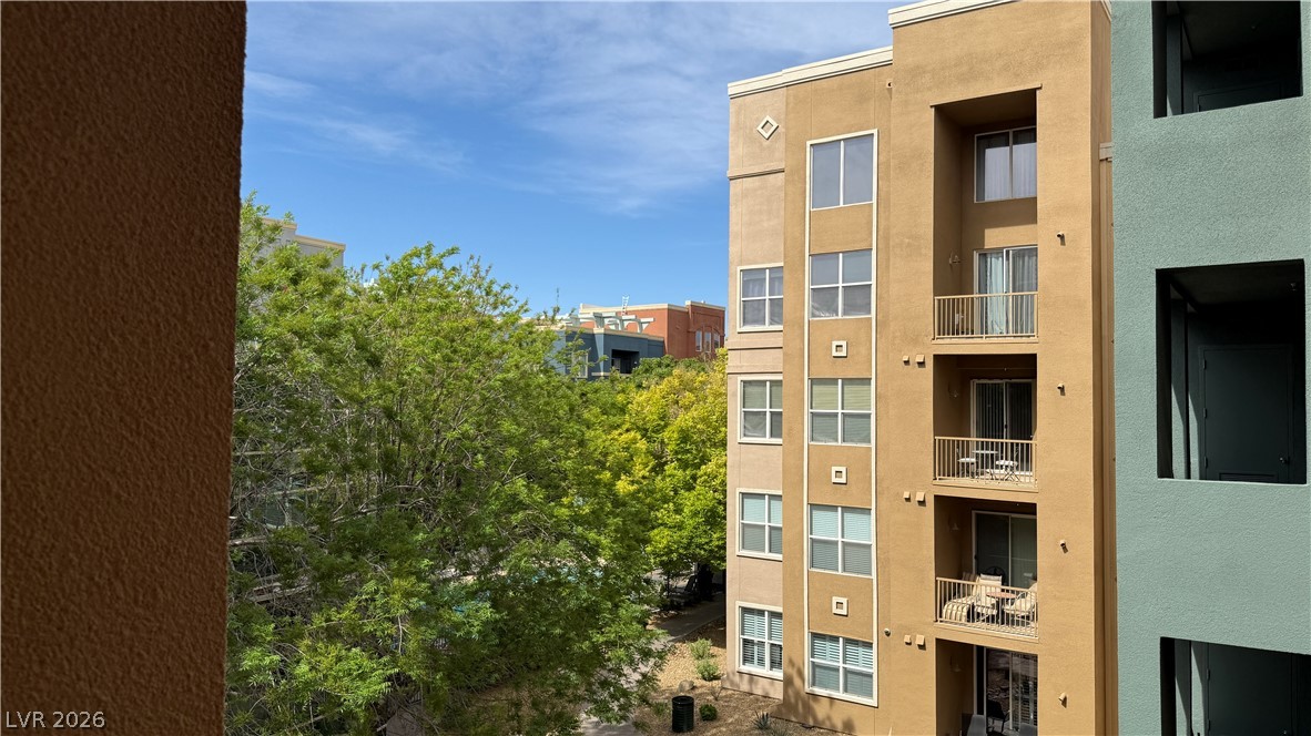 68 East Serene Avenue 311
