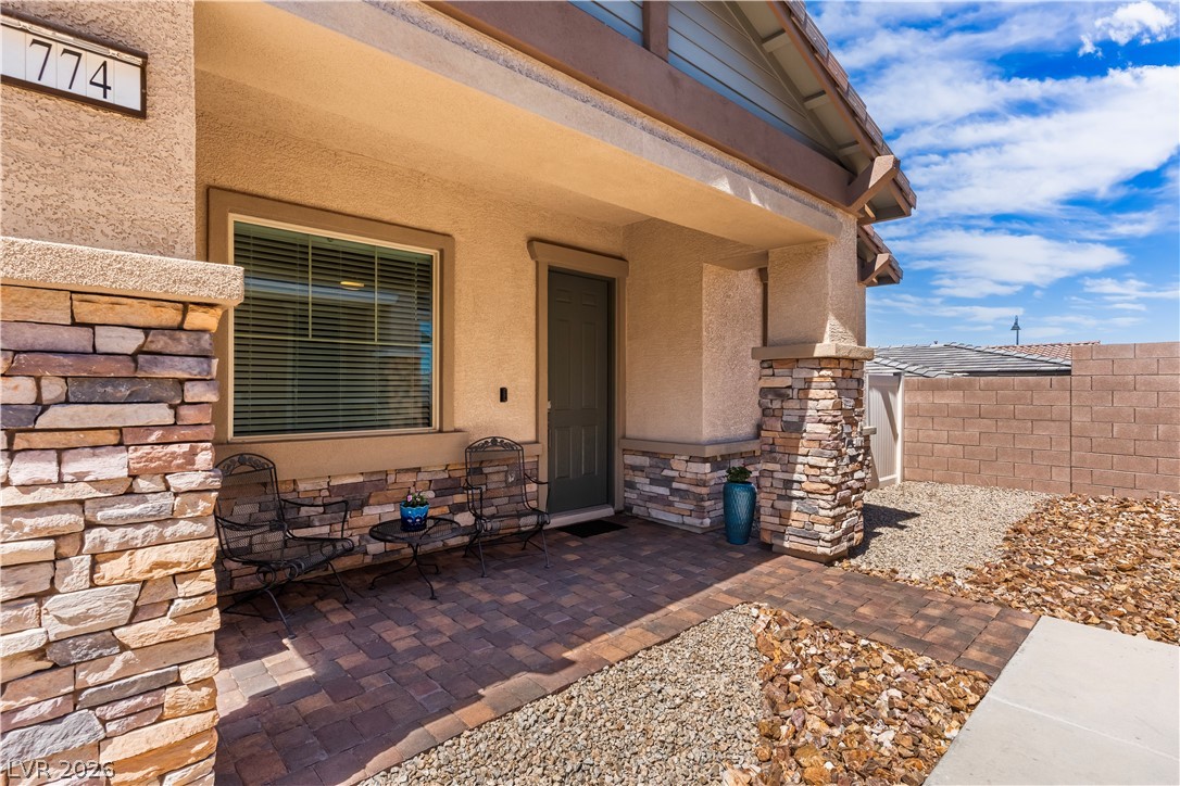774 Lilac Oak Street