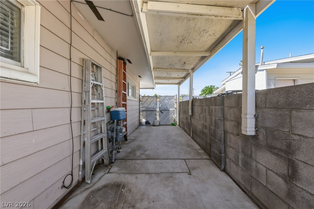2529 Arenas Street