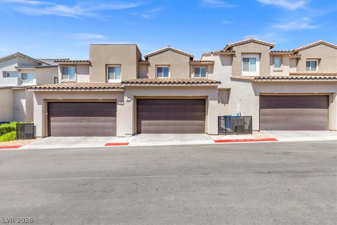 507 Fairview Hills Street