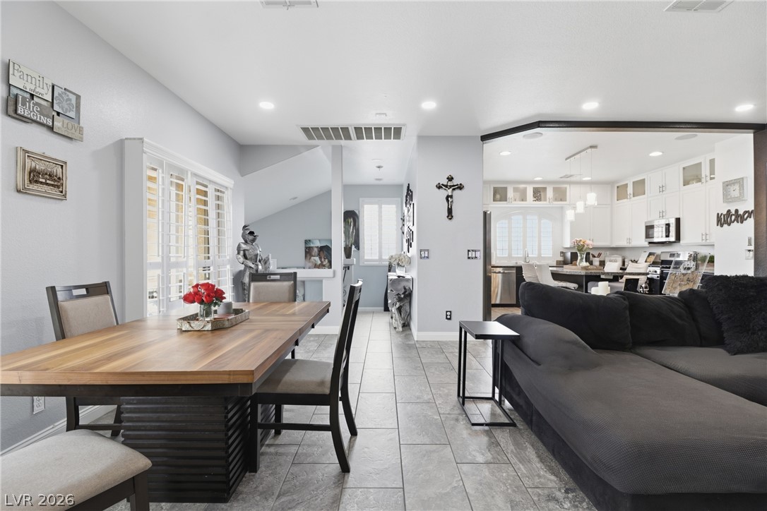 7218 Shannon Ridge Court