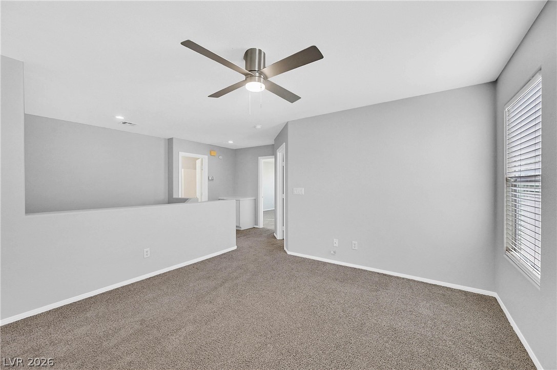 340 SILVERADO PINES Avenue .