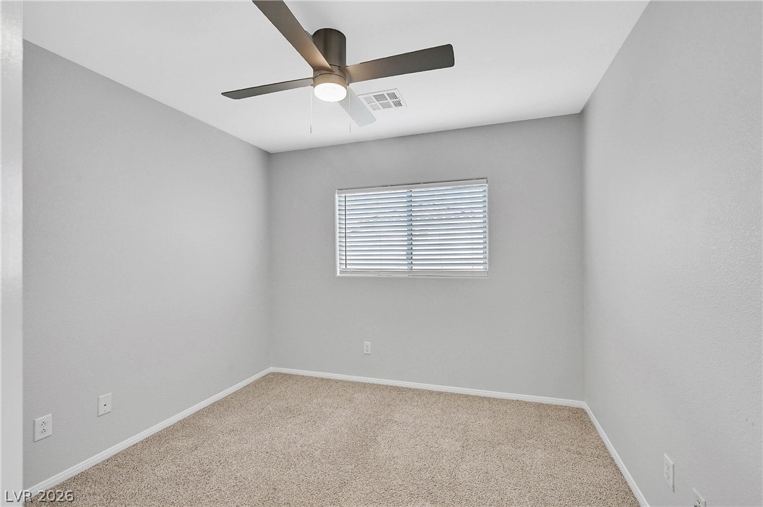 340 SILVERADO PINES Avenue .