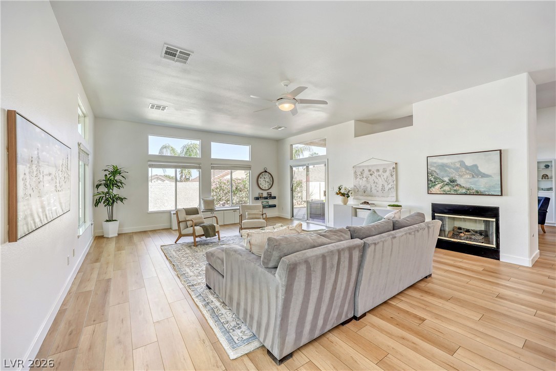 2530 Vintage Rose Avenue
