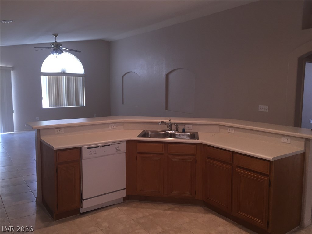 1526 SILVER SUNSET Drive n/a