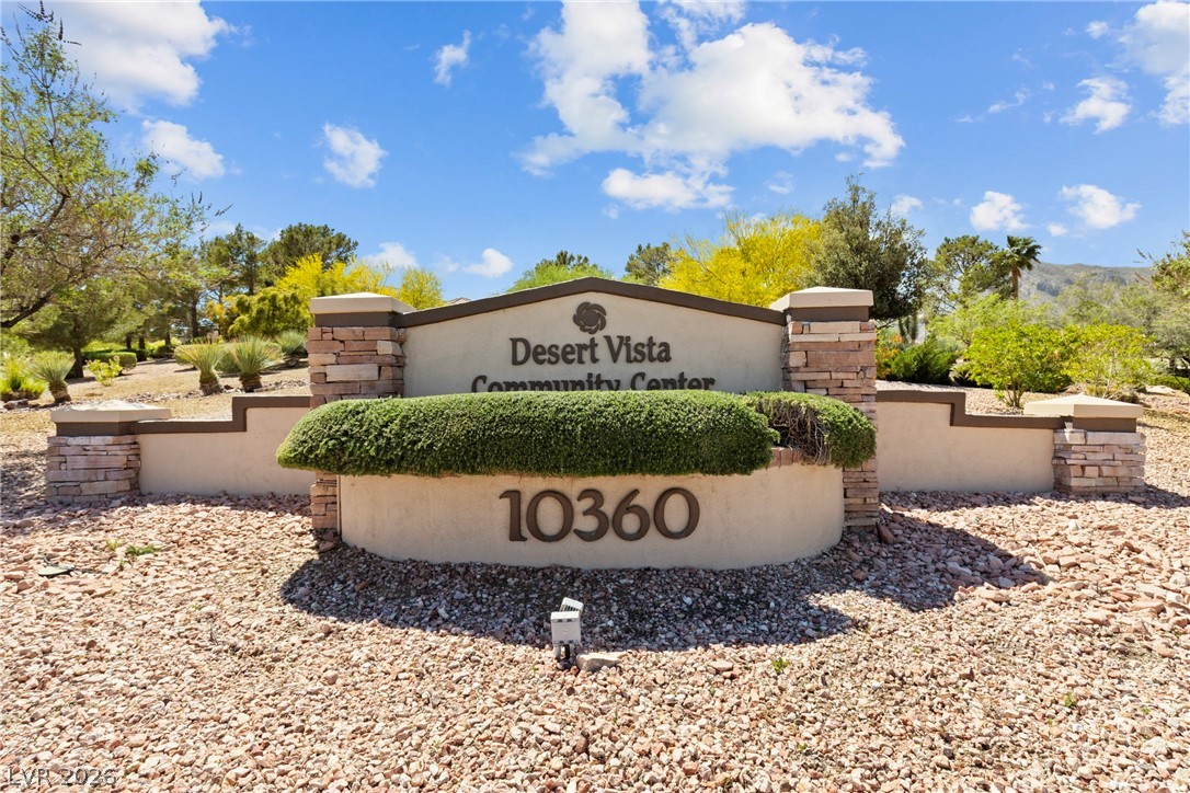 10033 Villa Ridge Drive