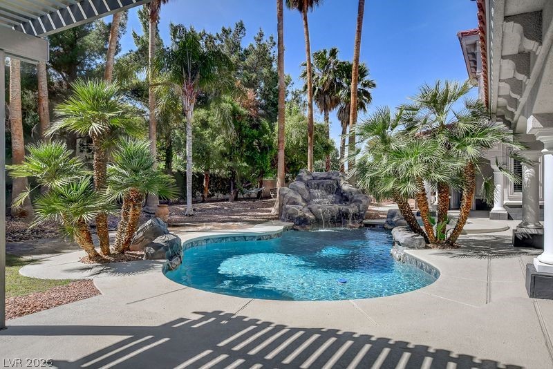 3465 Pama Lane