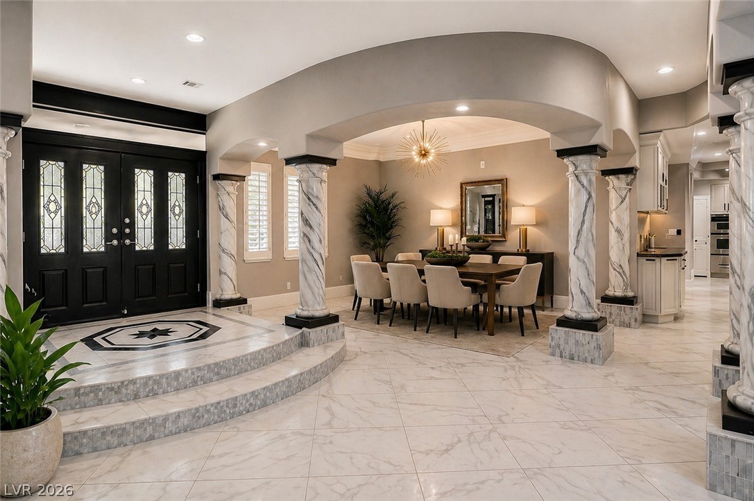3465 Pama Lane
