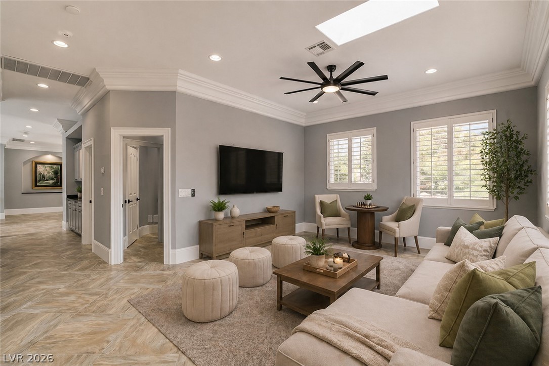 3465 Pama Lane