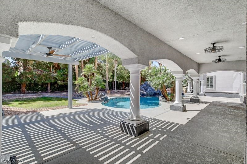 3465 Pama Lane