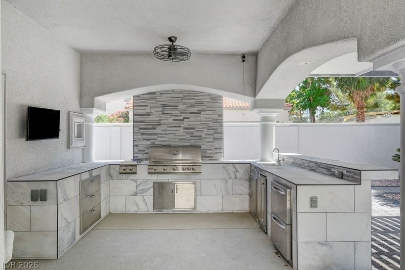 3465 Pama Lane