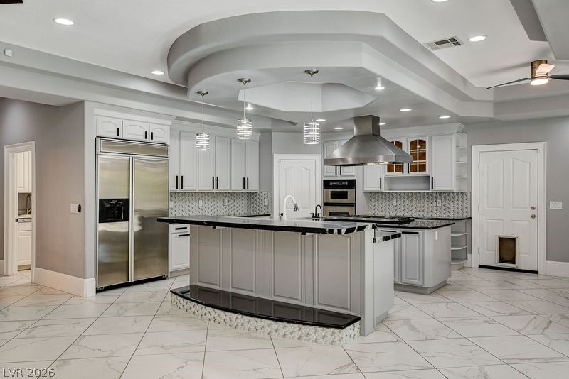 3465 Pama Lane
