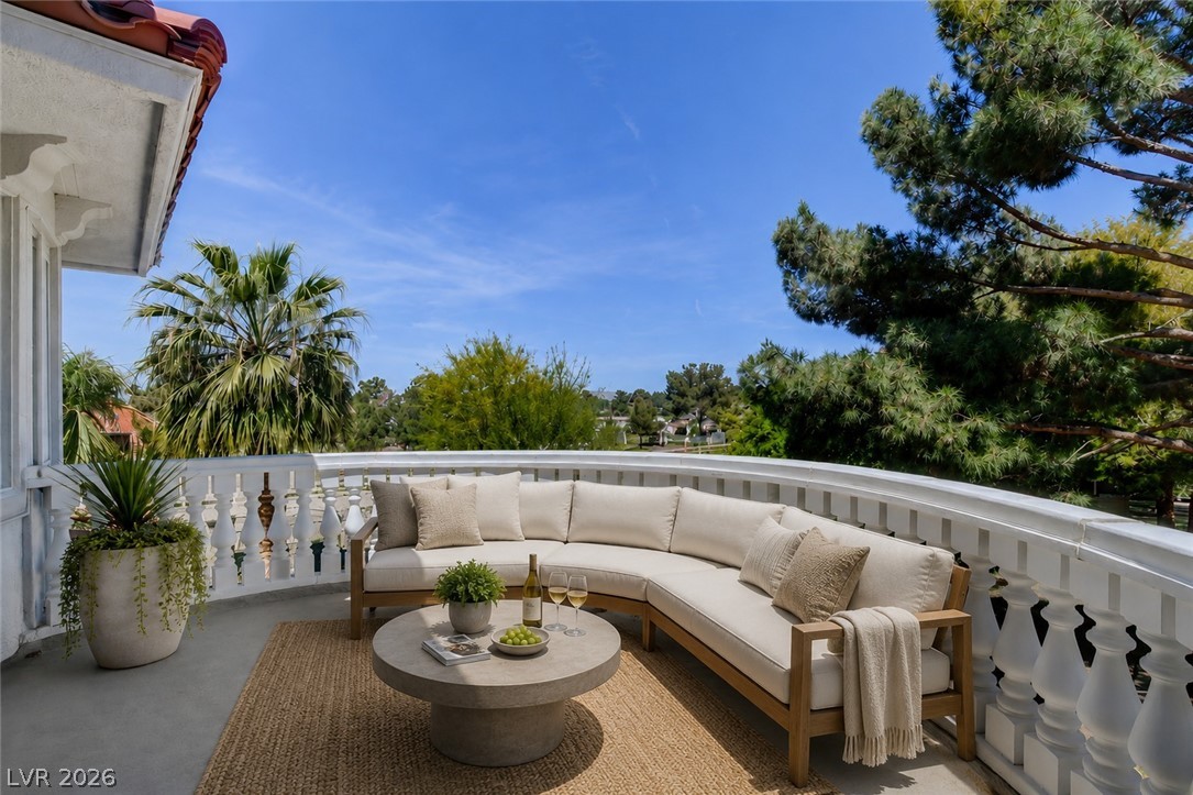 3465 Pama Lane