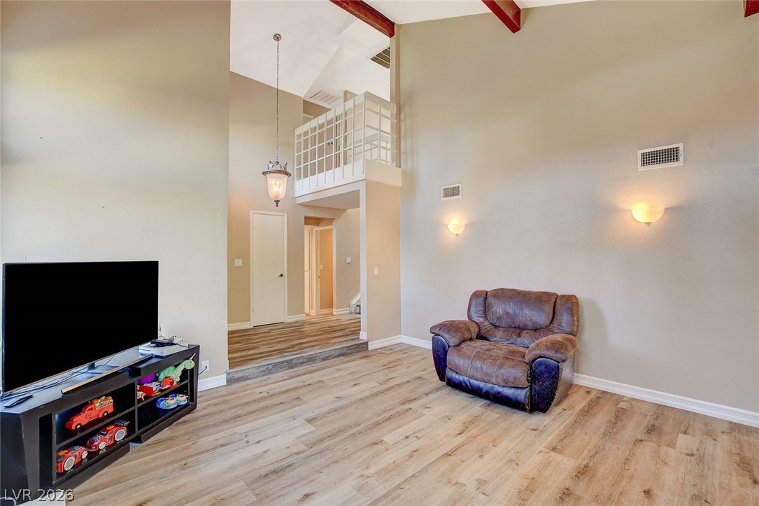 2403 El Cortez Avenue