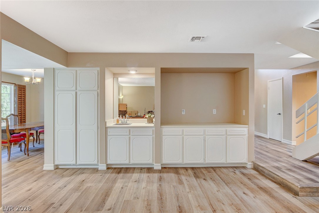 2403 El Cortez Avenue