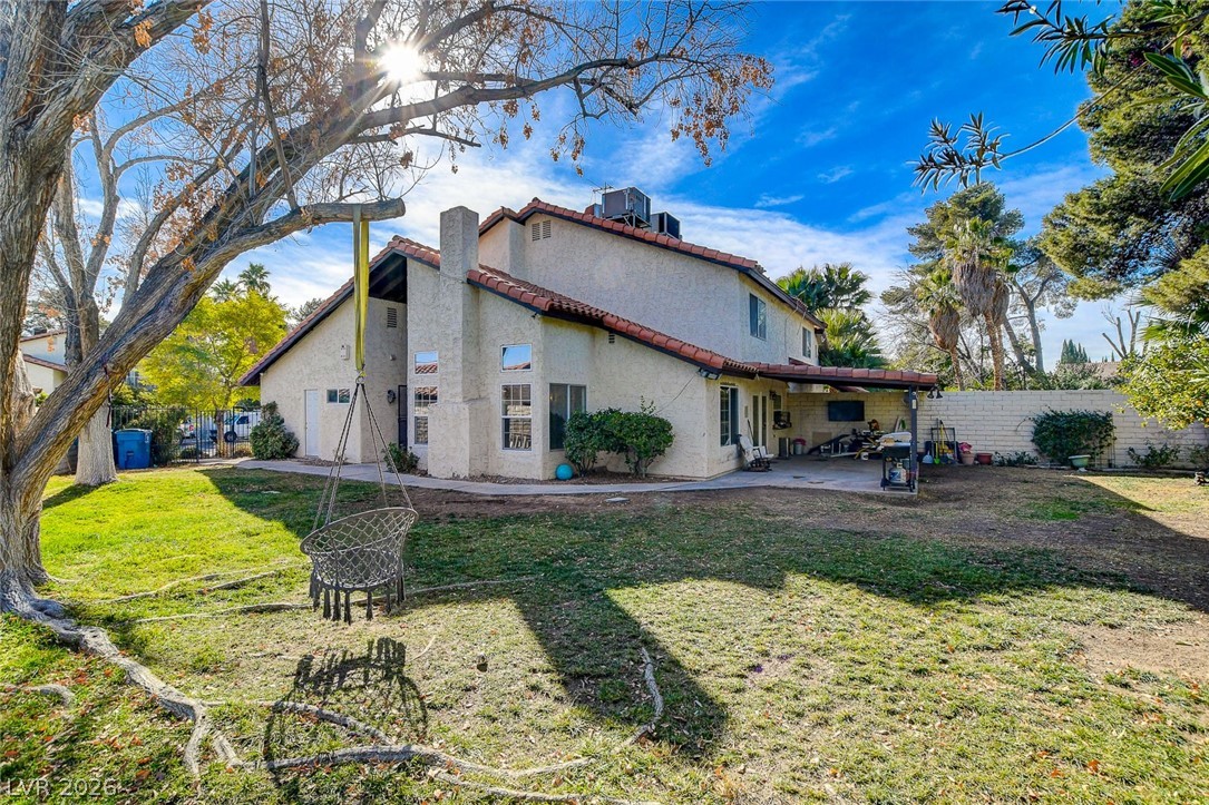 2403 El Cortez Avenue