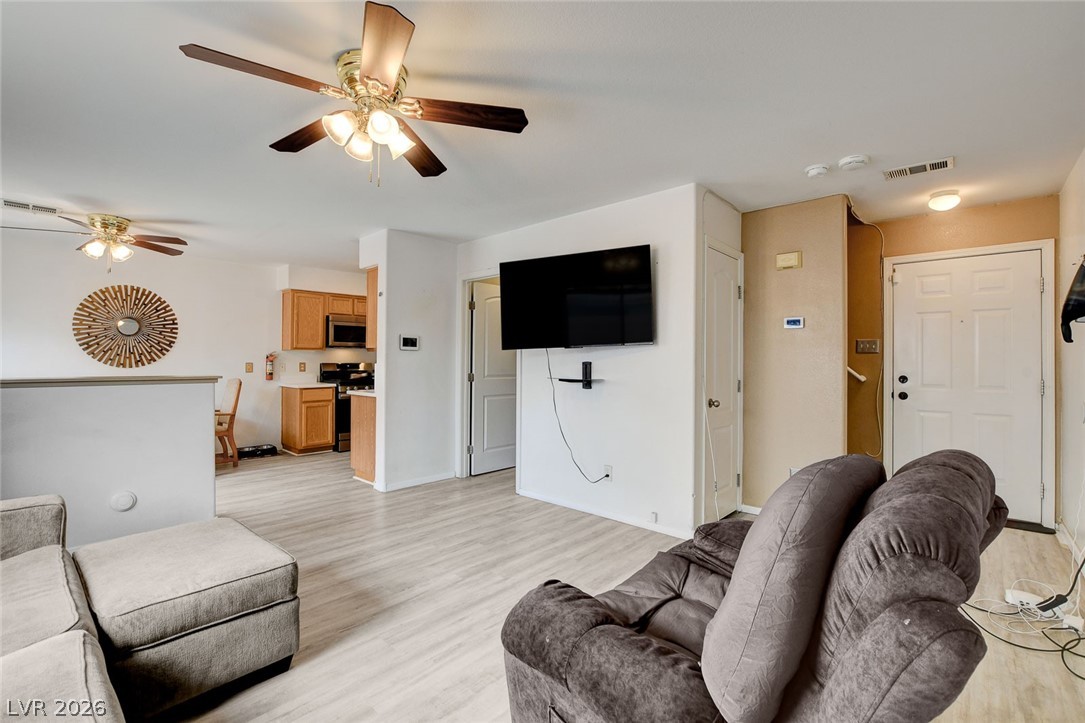 713 Spotted Eagle Street