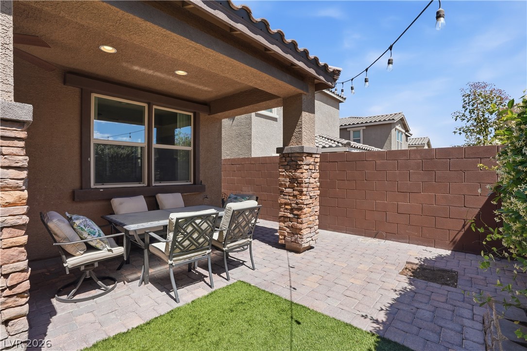 10427 Skye Canyon Falls Avenue