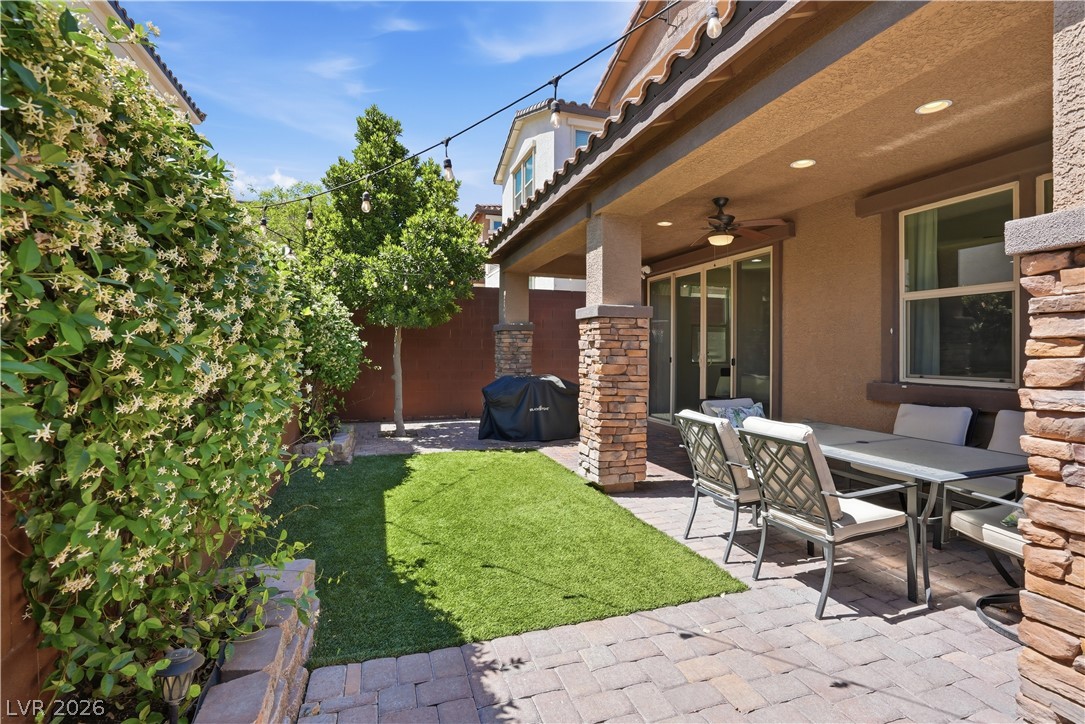 10427 Skye Canyon Falls Avenue