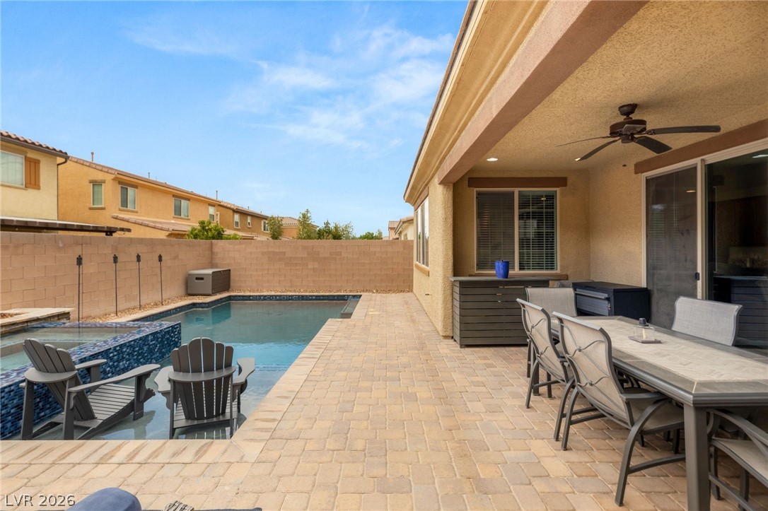 2585 Sable Ridge Street