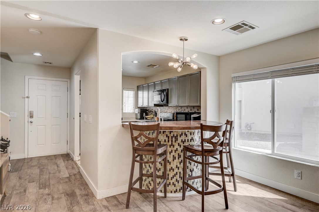 8953 Careful Canvas Avenue