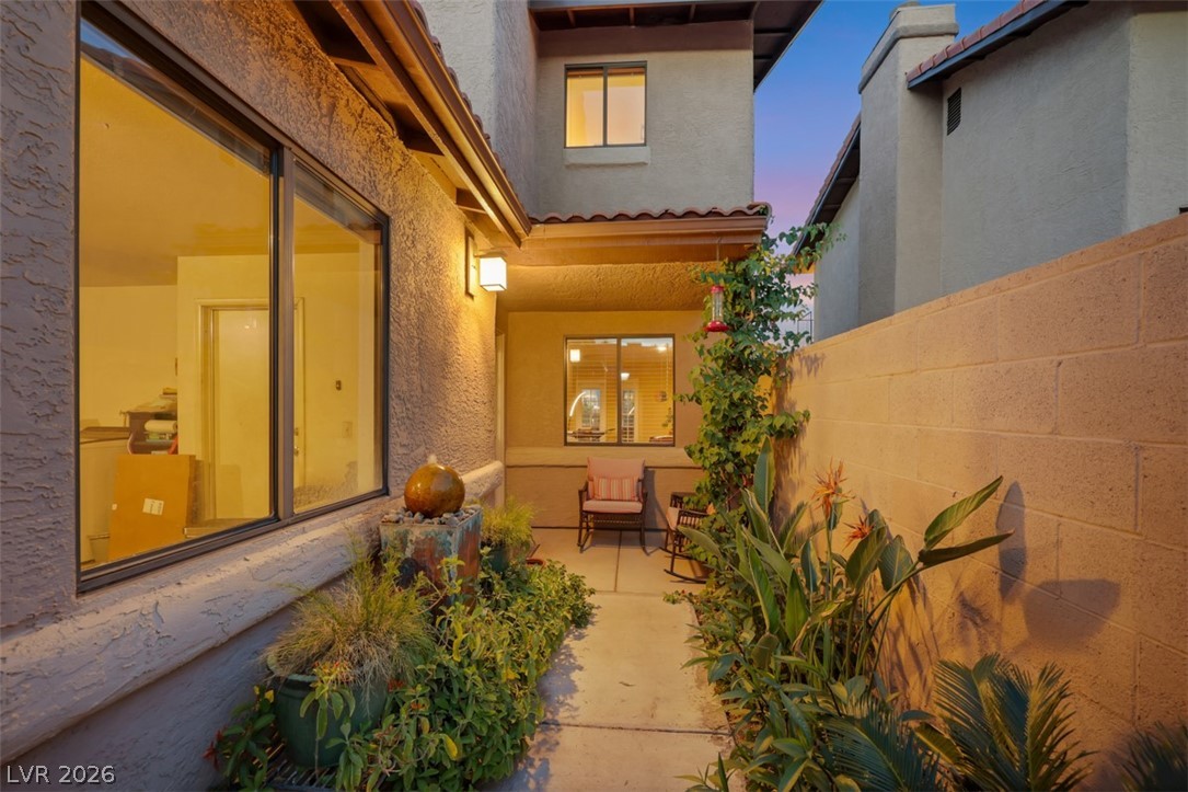 3958 Delos Drive