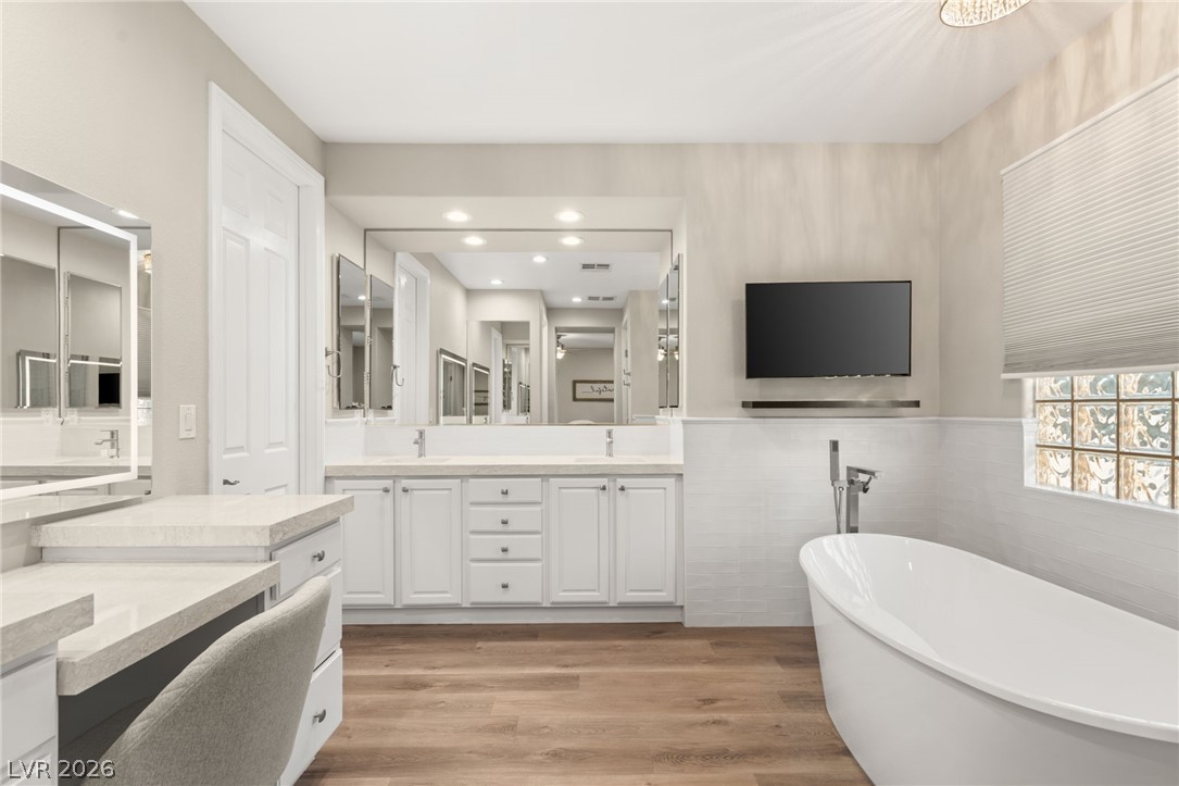 25 Kittansett Loop