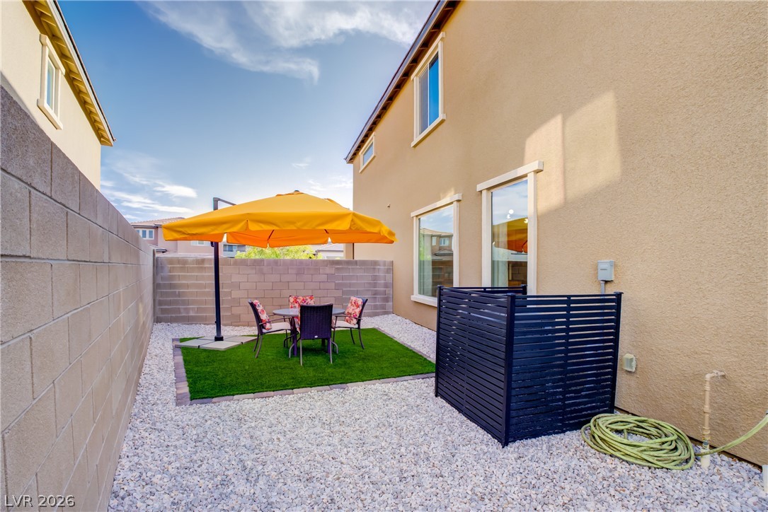 12434 Foxtail Run Avenue