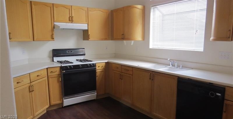 855 Coach House Road