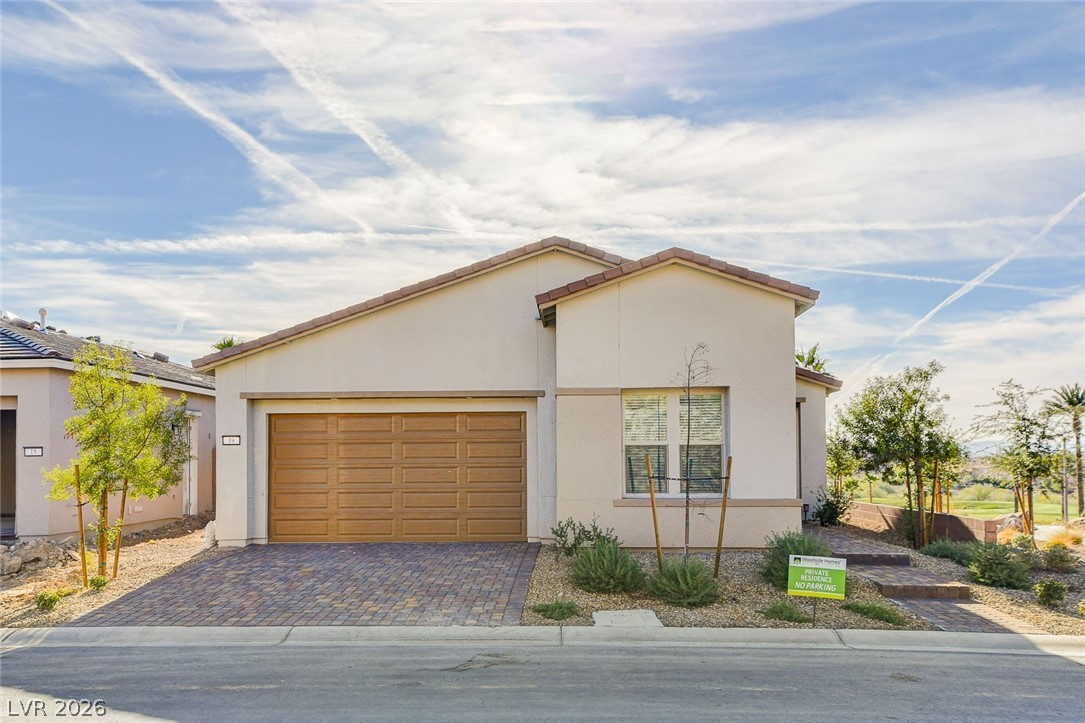 19 Alta Cascata Place