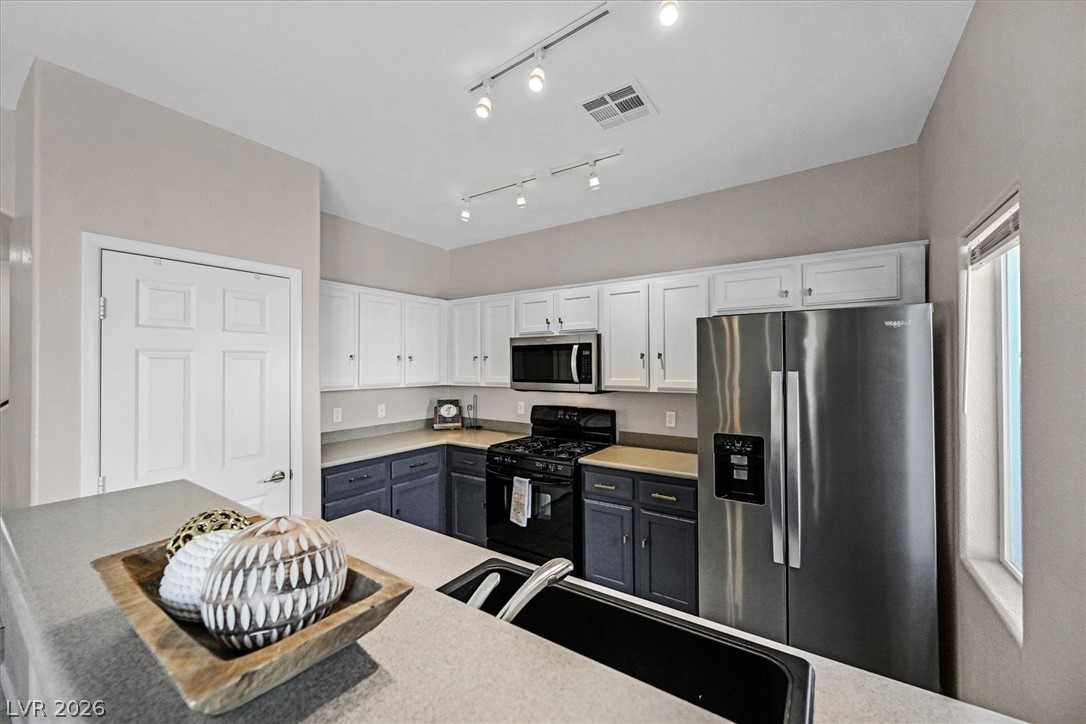 4036 Smokey Fog Avenue 102