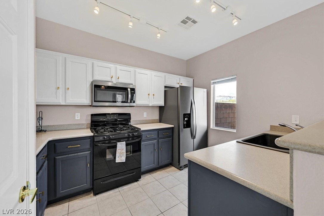4036 Smokey Fog Avenue 102