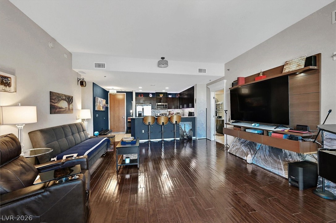 8255 Las Vegas Boulevard 908
