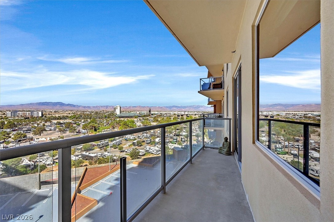 8255 Las Vegas Boulevard 908