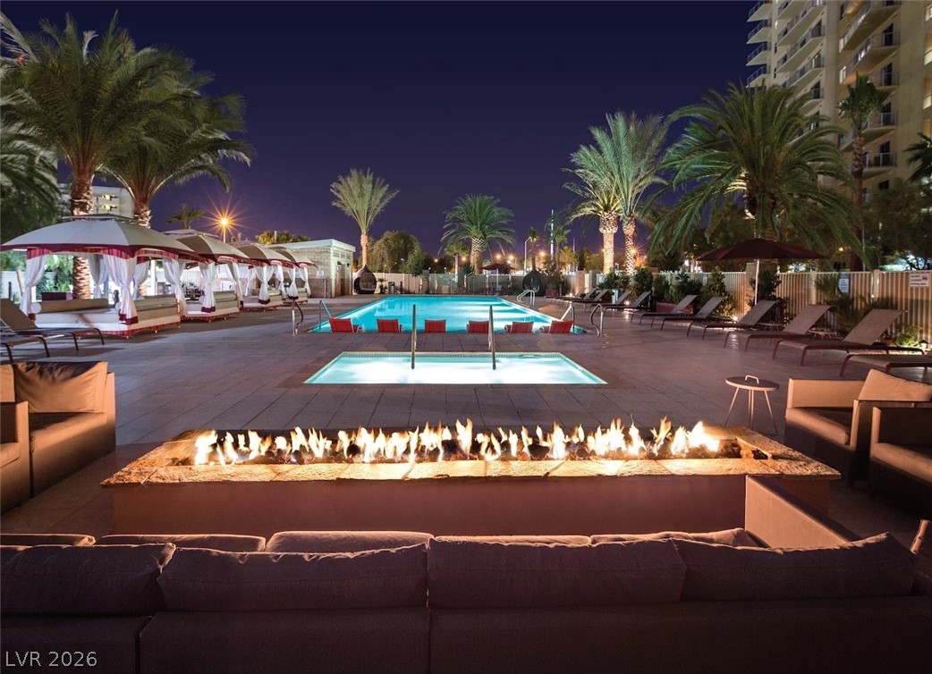 8255 Las Vegas Boulevard 908