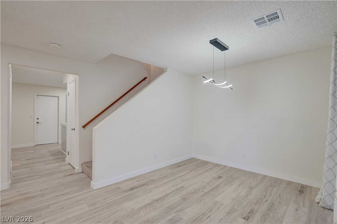 9548 Wooden Pier Way