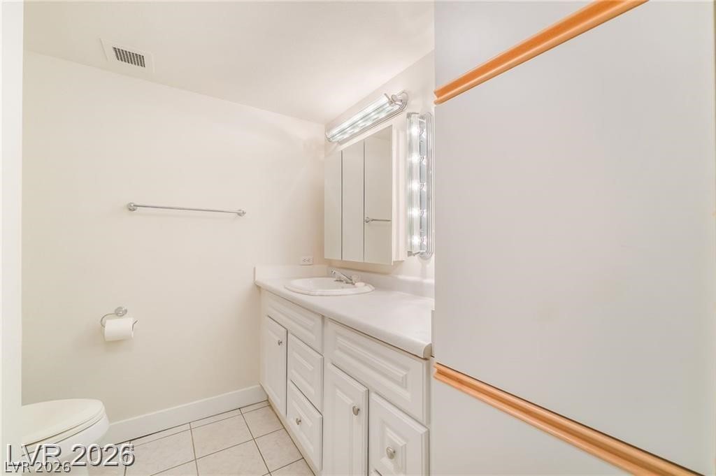 205 East Harmon Avenue 409