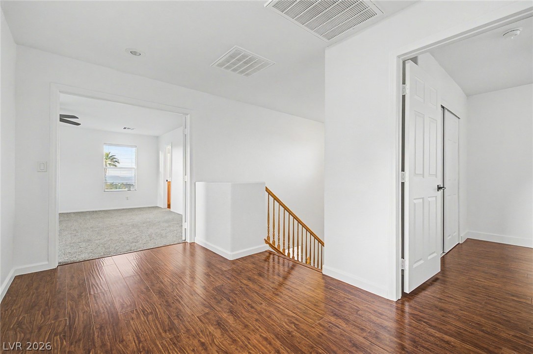 1001 Amber Gate Street