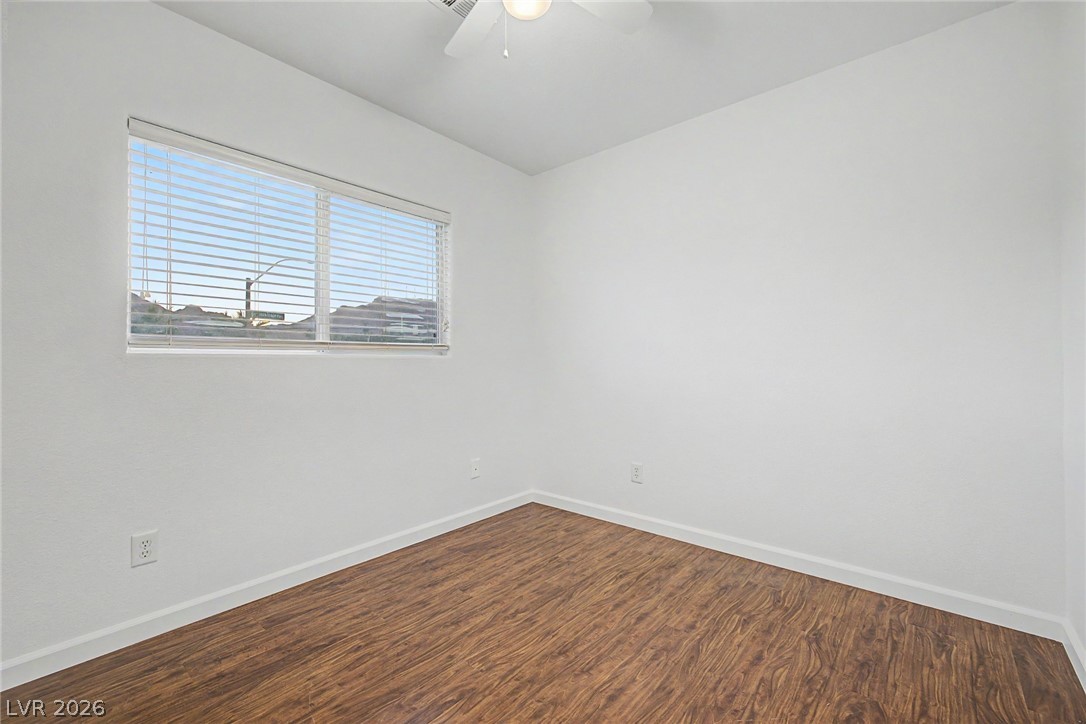 1001 Amber Gate Street