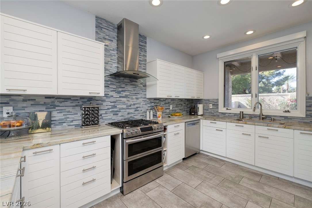 7402 Mission Hills Drive