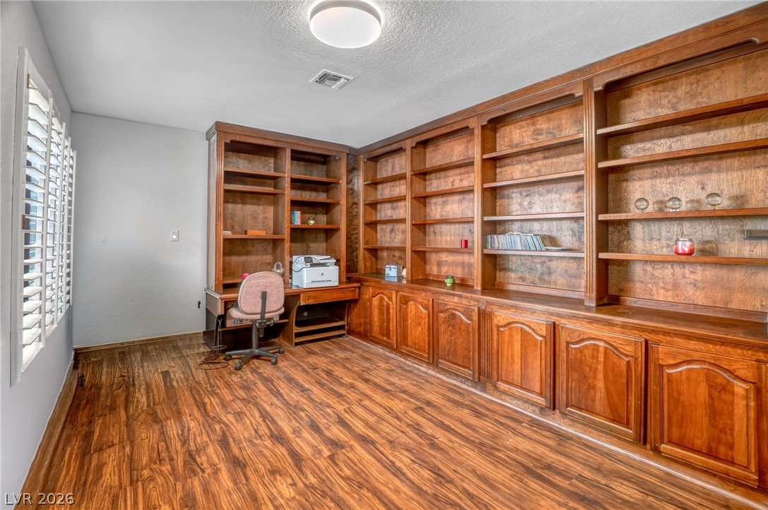 3394 Brookfield Drive
