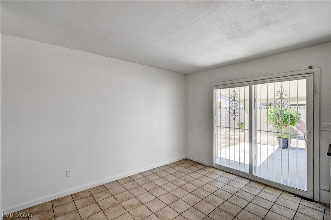 3998 Shady Oak Drive