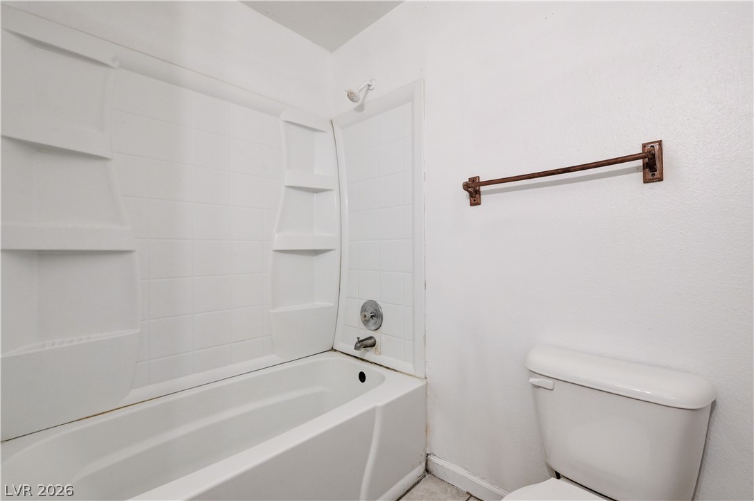 3998 Shady Oak Drive